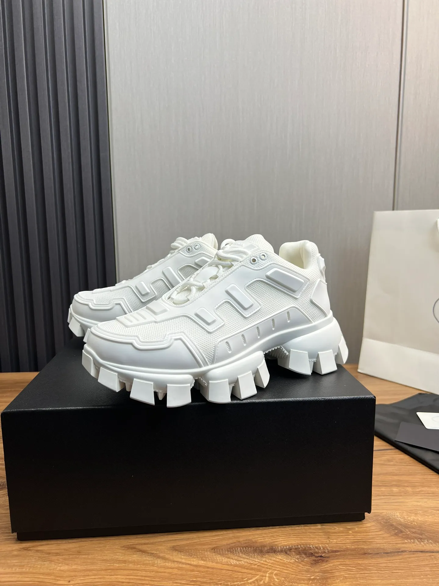 Men's shoes 💰620💰 [PRADA] Hot-selling thick-soled shoes 🔥 Available all year round ✔️Official website synchronization Original fly-knit film fabric + cowhide lining, 1⃣️:1⃣️reproduction, original sole, 38-45 (45 made to order, non-refundable)
